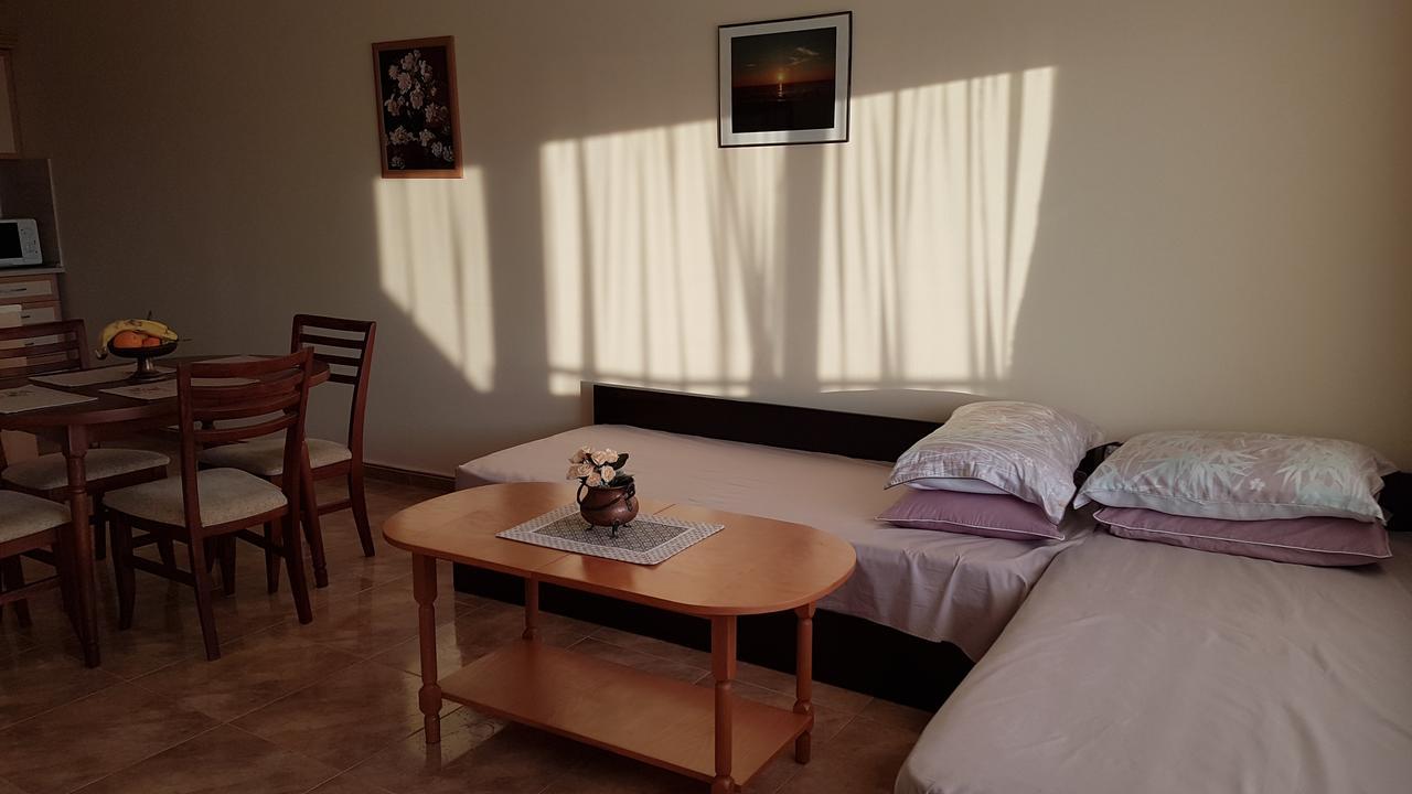 Tashevi Apartments Поморие Номер фото