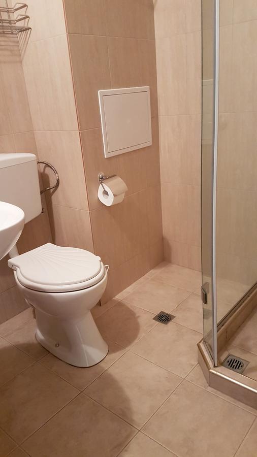 Tashevi Apartments Поморие Экстерьер фото